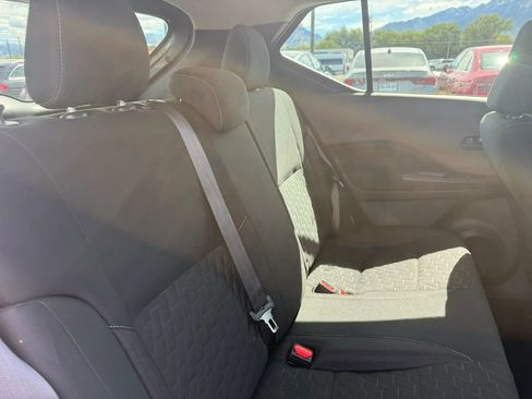 Used 2021 Nissan Kicks S FWD image 23