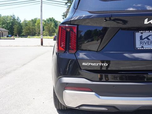 Used 2025 Kia Sorento SX Prestige AWD/4WD image 17