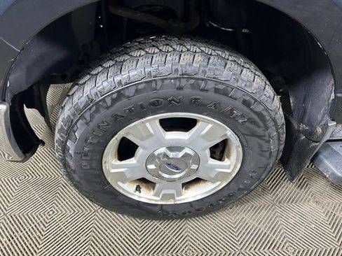 Used 2011 Ford F150 XLT w/ XLT Convenience Pkg image 11