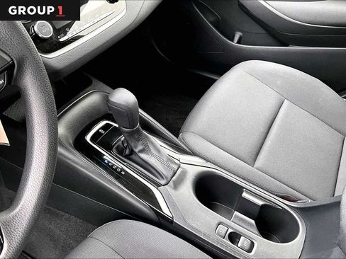 Used 2024 Toyota Corolla LE FWD image 17
