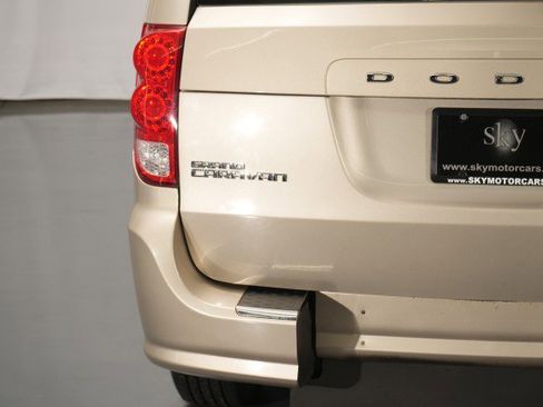Used 2013 Dodge Grand Caravan SXT image 20