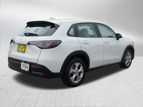 Certified 2024 Honda HR-V LX image 7