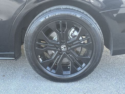 Used 2025 Honda Odyssey Sport-L image 11