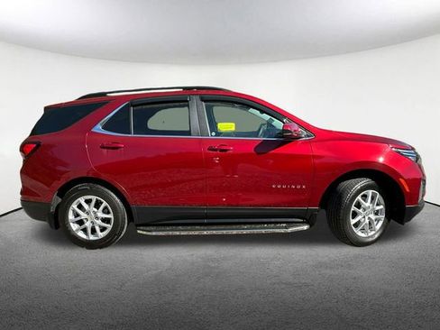 Used 2023 Chevrolet Equinox LT AWD/4WD image 18