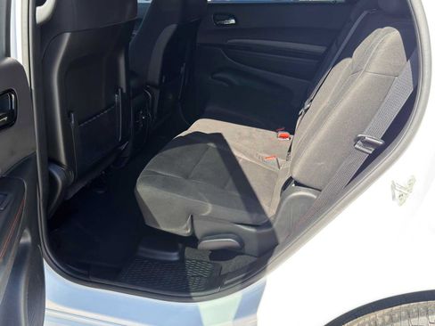 Used 2025 Dodge Durango GT RWD image 25