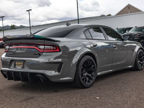 Used 2023 Dodge Charger SRT Hellcat w/ Harman/Kardon Audio Group RWD image 8