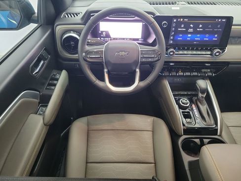 Used 2023 Chevrolet Colorado ZR2 w/ ZR2 Convenience Package III AWD/4WD image 16