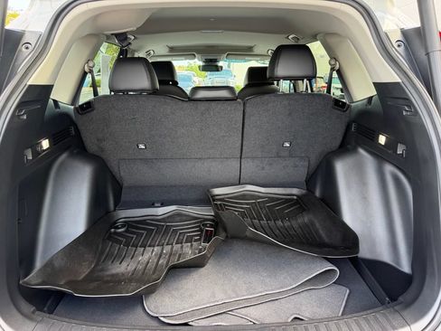 Used 2025 Honda CR-V EX-L image 17