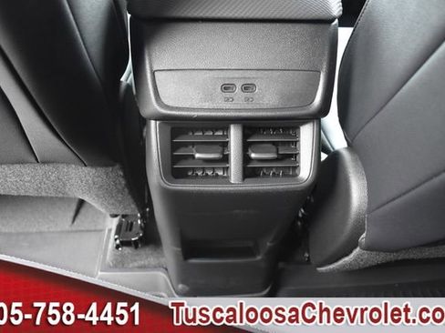 New 2026 Chevrolet Equinox LT w/ Convenience Package II image 18