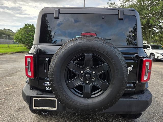 Used 2025 Ford Bronco Outer Banks AWD/4WD image 6
