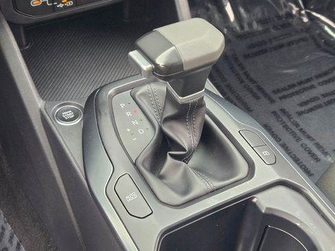 Used 2025 Kia K4 FWD image 28
