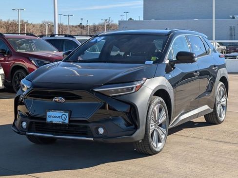 Used 2024 Subaru Solterra Touring w/ Touring Package image 9