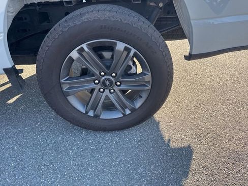 Used 2023 Ford F150 Lariat w/ Equipment Group 502A High image 9