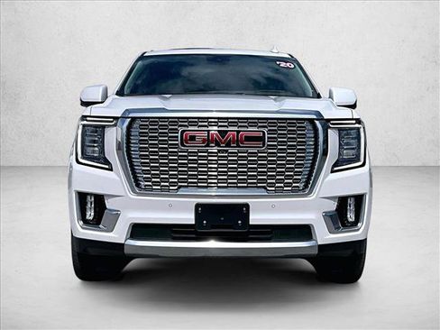 Used 2023 GMC Yukon Denali w/ Advanced Technology Package RWD image 3