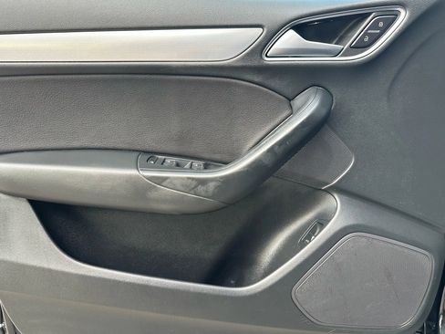 Used 2018 Audi Q3 2.0T Premium image 9