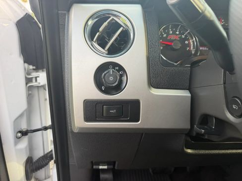 Used 2013 Ford F150 FX4 w/ Mid Equipment Group AWD/4WD image 37