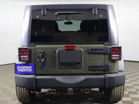 Used 2016 Jeep Wrangler Unlimited Sport w/ Quick Order Package 24S AWD/4WD image 7