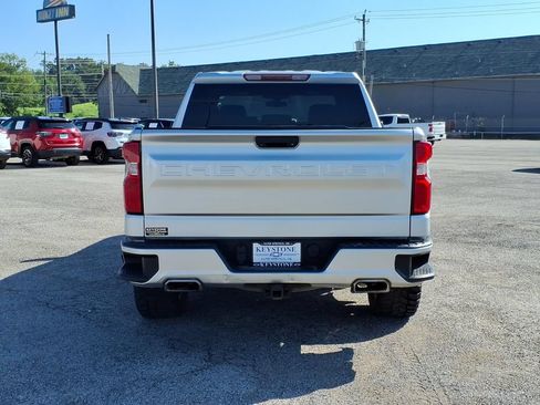 Used 2020 Chevrolet Silverado 1500 Custom w/ Infotainment Package AWD/4WD image 6