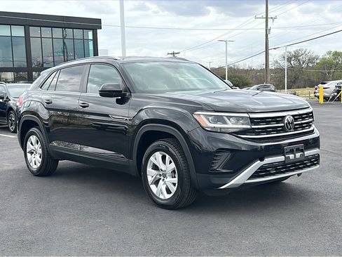 Used 2021 Volkswagen Atlas Cross Sport S image 10
