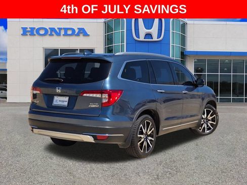 Used 2022 Honda Pilot Elite image 3
