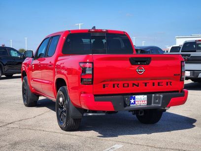 New 2026 Nissan Frontier SV w/ Tow Package