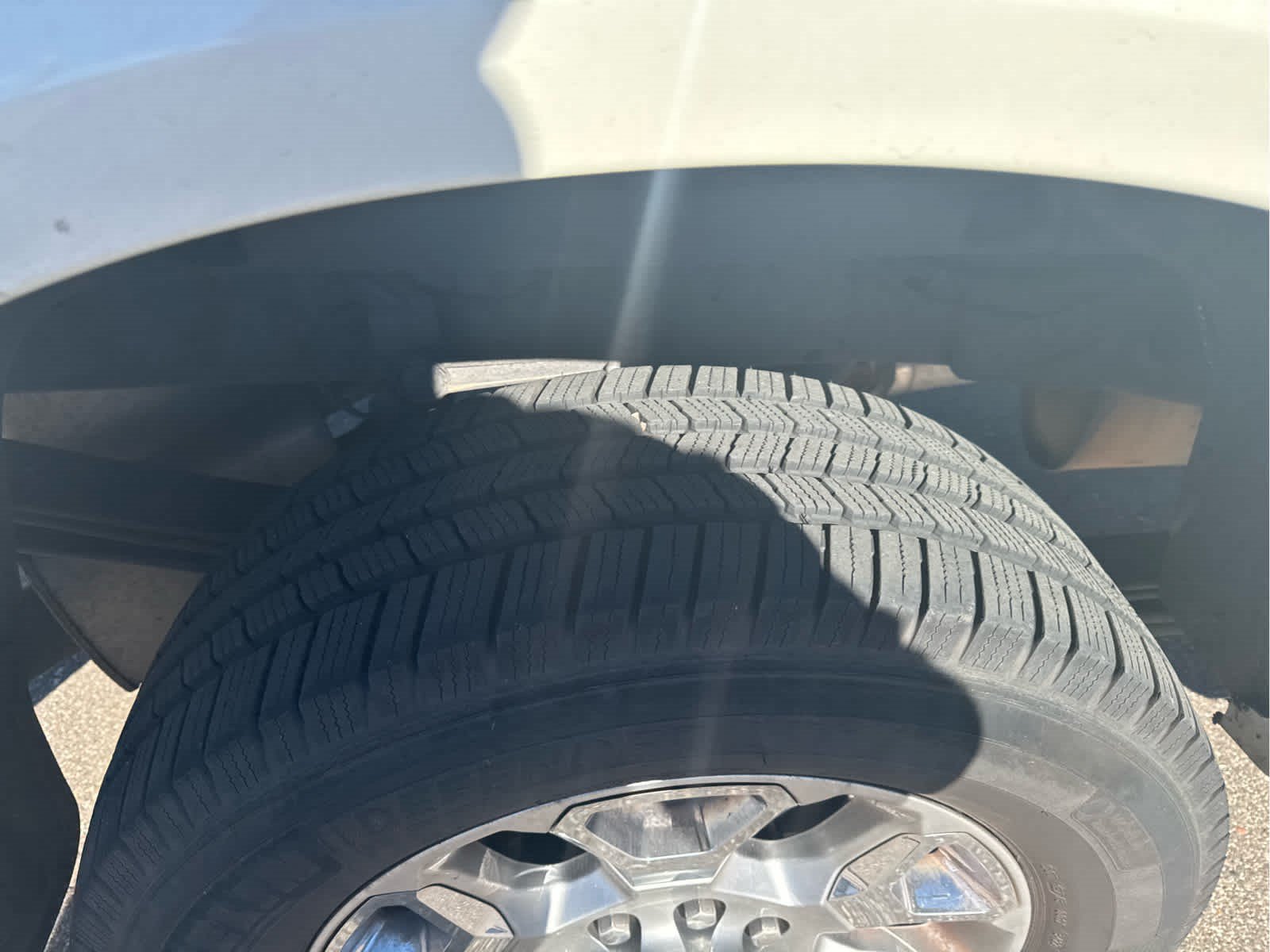 Used 2018 RAM 3500 Laramie Longhorn AWD/4WD image 6