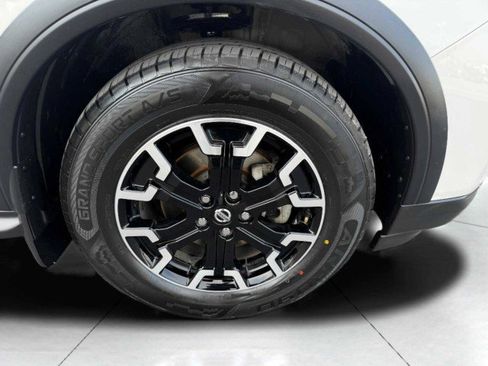 Used 2020 Nissan Pathfinder SL image 73