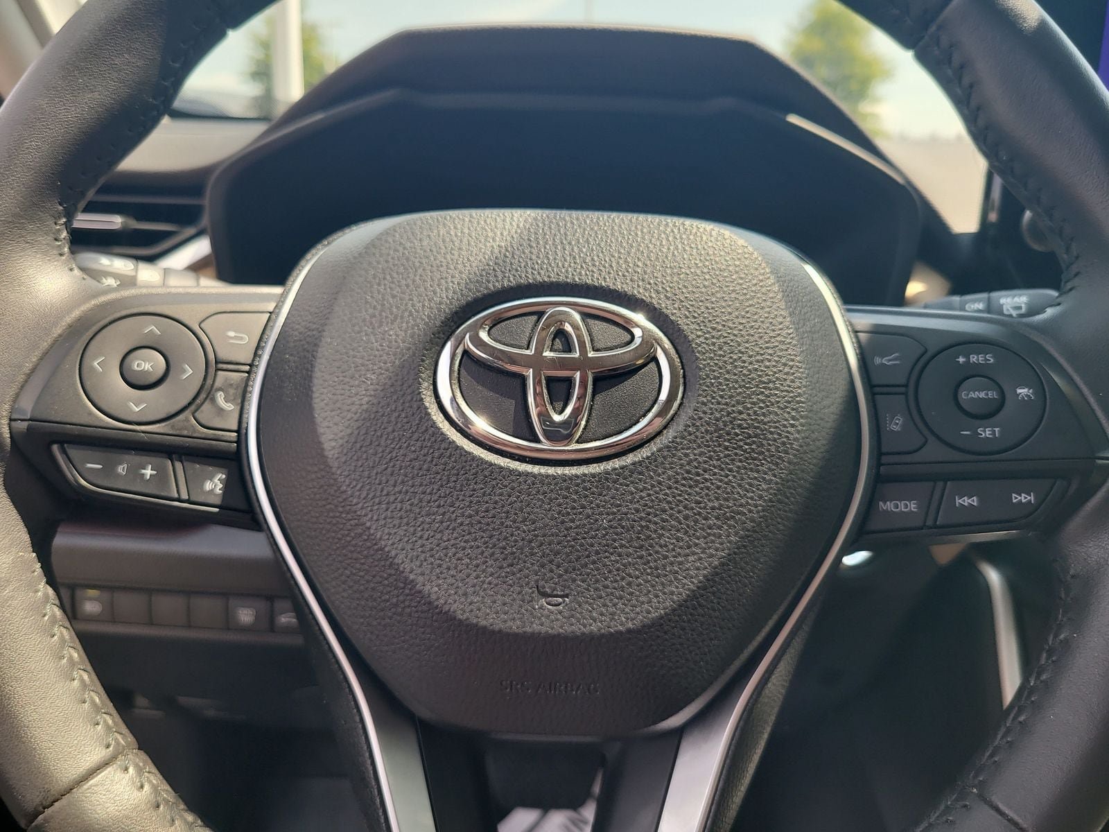 Used 2023 Toyota RAV4 Limited AWD/4WD image 13
