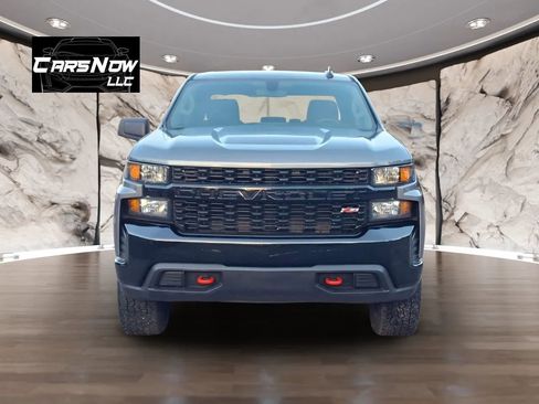 Used 2019 Chevrolet Silverado 1500 Custom Trail Boss w/ Custom Convenience Package AWD/4WD image 2