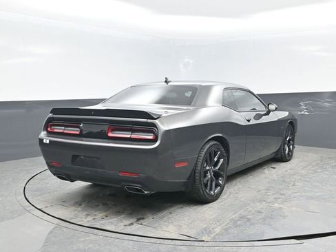 Used 2022 Dodge Challenger R/T w/ Driver Convenience Group image 18