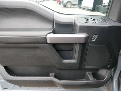 Certified 2022 Ford Explorer XLT w/ Equipment Group 202A image 36