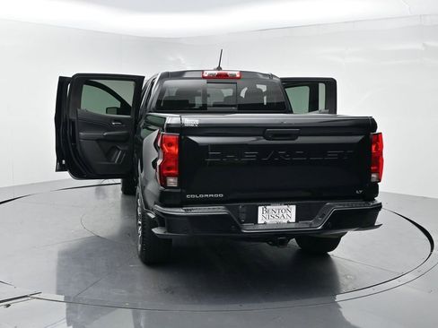 Used 2023 Chevrolet Colorado LT w/ LT Convenience Package II RWD image 27
