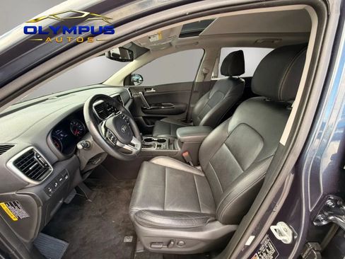 Used 2020 Kia Sportage EX w/ EX Technology Package FWD image 13