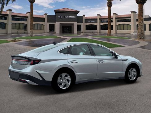 New 2026 Hyundai Sonata SE FWD image 8