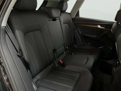 Used 2023 Audi Q5 2.0T Premium w/ Convenience Package AWD/4WD image 72