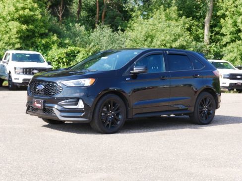 Used 2022 Ford Edge ST-Line w/ Class II Trailer Tow Package AWD/4WD image 5