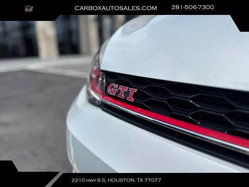Used 2019 Volkswagen GTI SE FWD image 30
