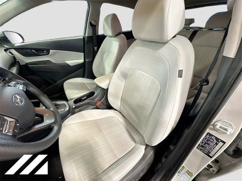 Used 2023 Hyundai Kona SEL w/ Cargo Package image 21