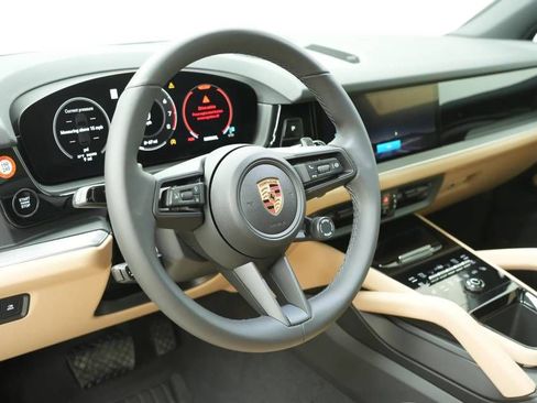 New 2026 Porsche Cayenne AWD/4WD image 4