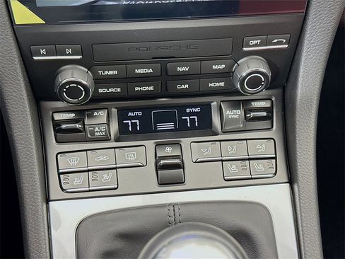 Used 2025 Porsche 718 Cayman image 24