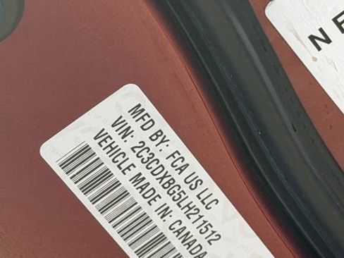 Used 2020 Dodge Charger SXT w/ Leather Interior Group image 10