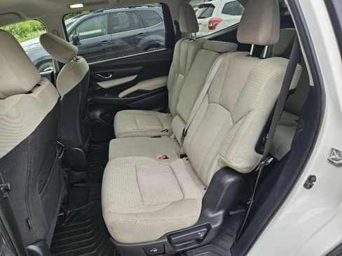 Used 2019 Subaru Ascent Premium AWD/4WD image 16