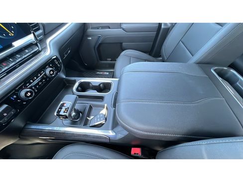 Certified 2023 Chevrolet Silverado 1500 LTZ AWD/4WD image 20