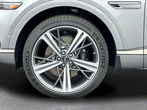 New 2025 Genesis GV80 3.5T e-SC image 26