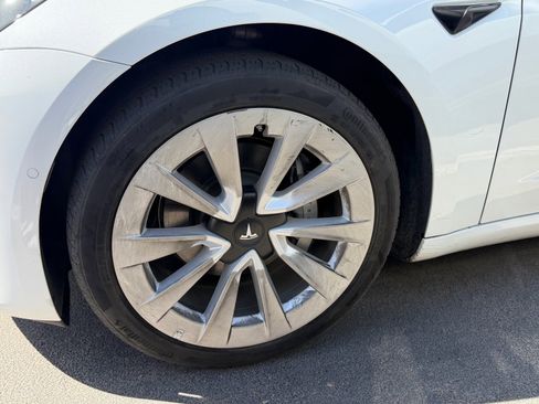 Used 2021 Tesla Model 3 Standard Range Plus RWD image 6