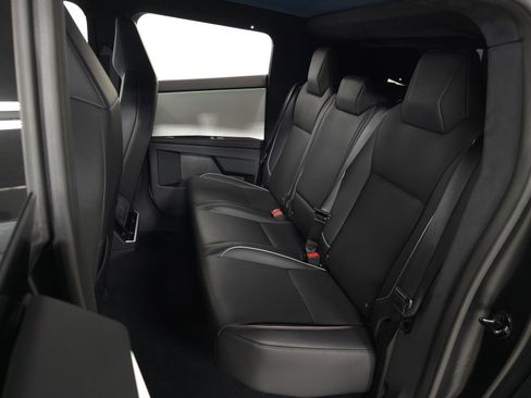 Used 2024 Tesla Cybertruck AWD Crew Cab image 35