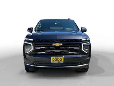 New 2025 Chevrolet Suburban High Country w/ Sun And Tow Package image 8
