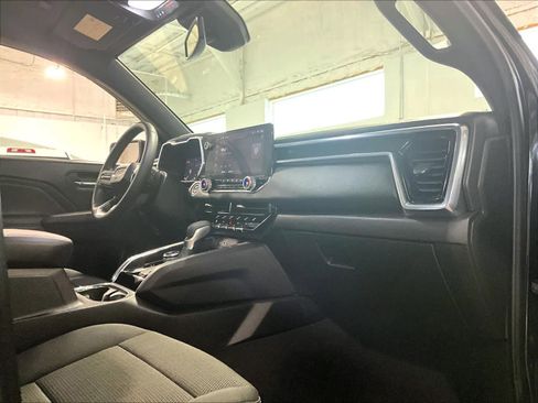 Used 2024 GMC Canyon Elevation w/ Convenience Package image 14