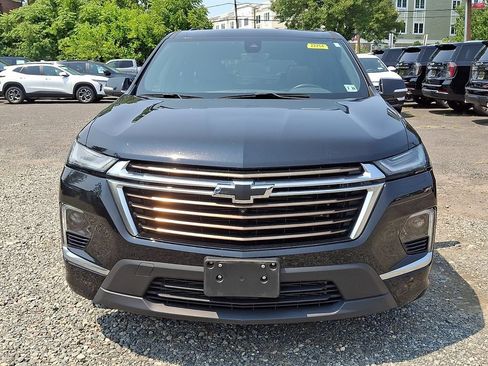 Used 2023 Chevrolet Traverse High Country w/ LPO, Floor Liner Package AWD/4WD image 2