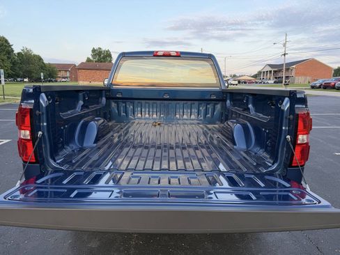 Used 2016 GMC Sierra 1500 2WD Regular Cab image 13
